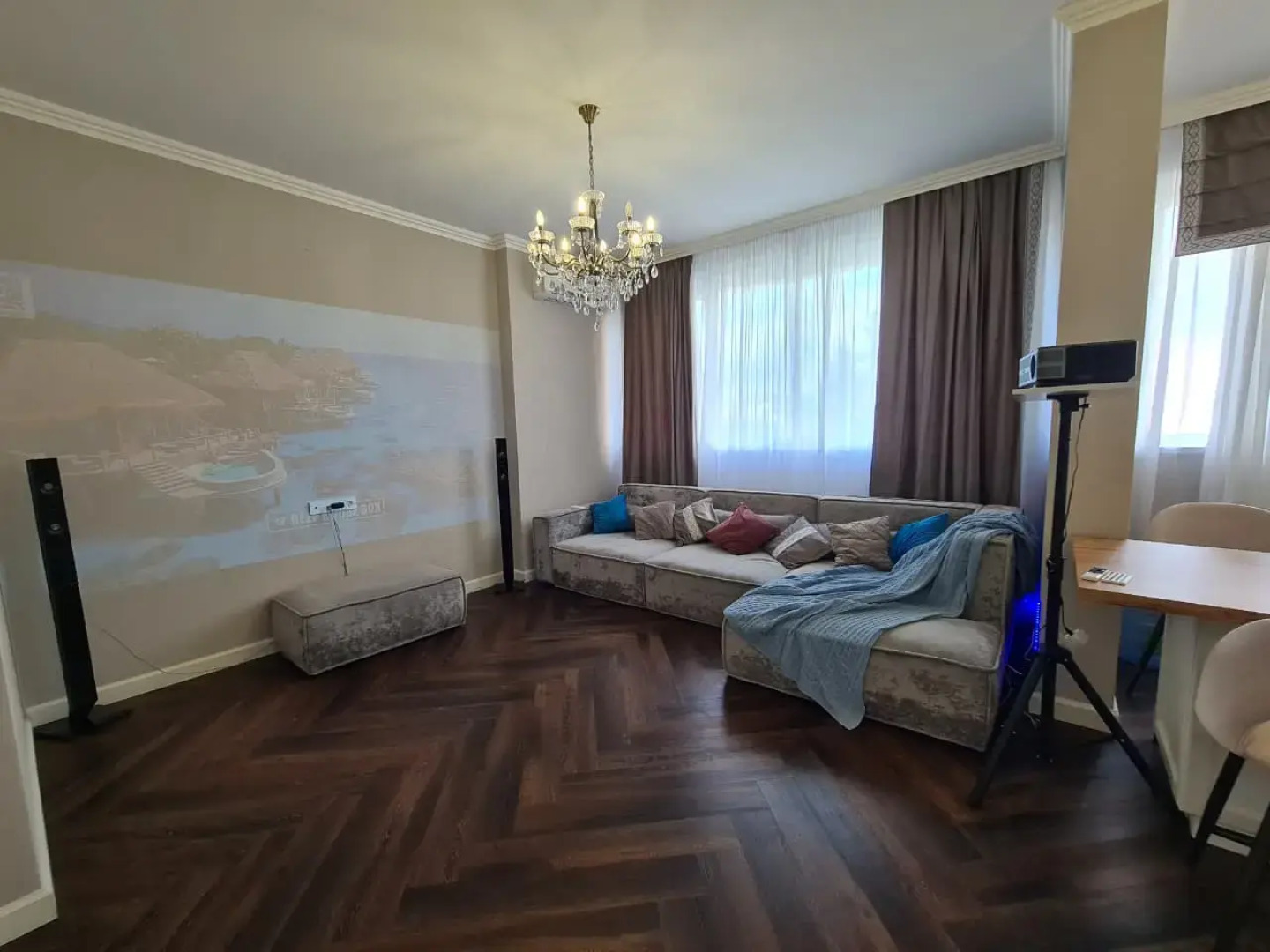 Апартаменты Кино в ЖК 5 звезд