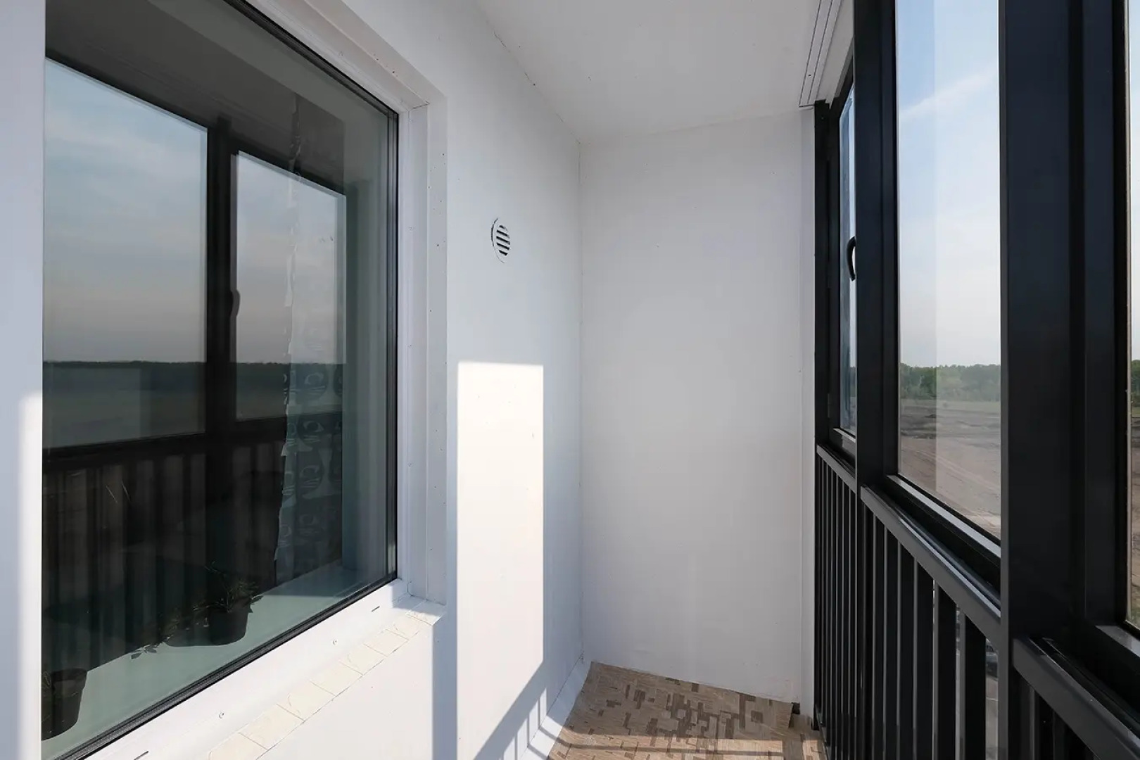 Квартира уютная на Титова 255/2