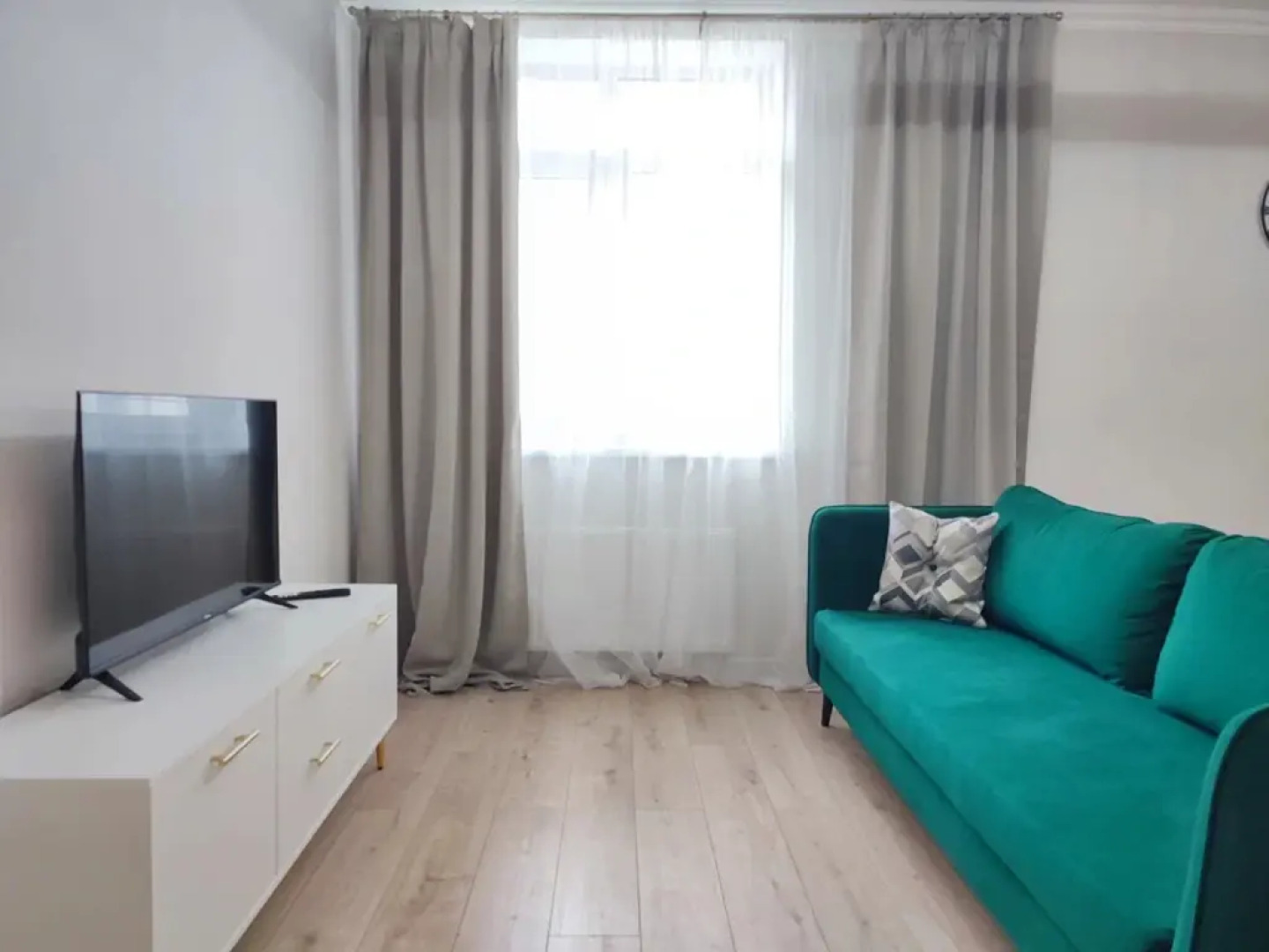 Апартаменты Атмосфера-Premier 3