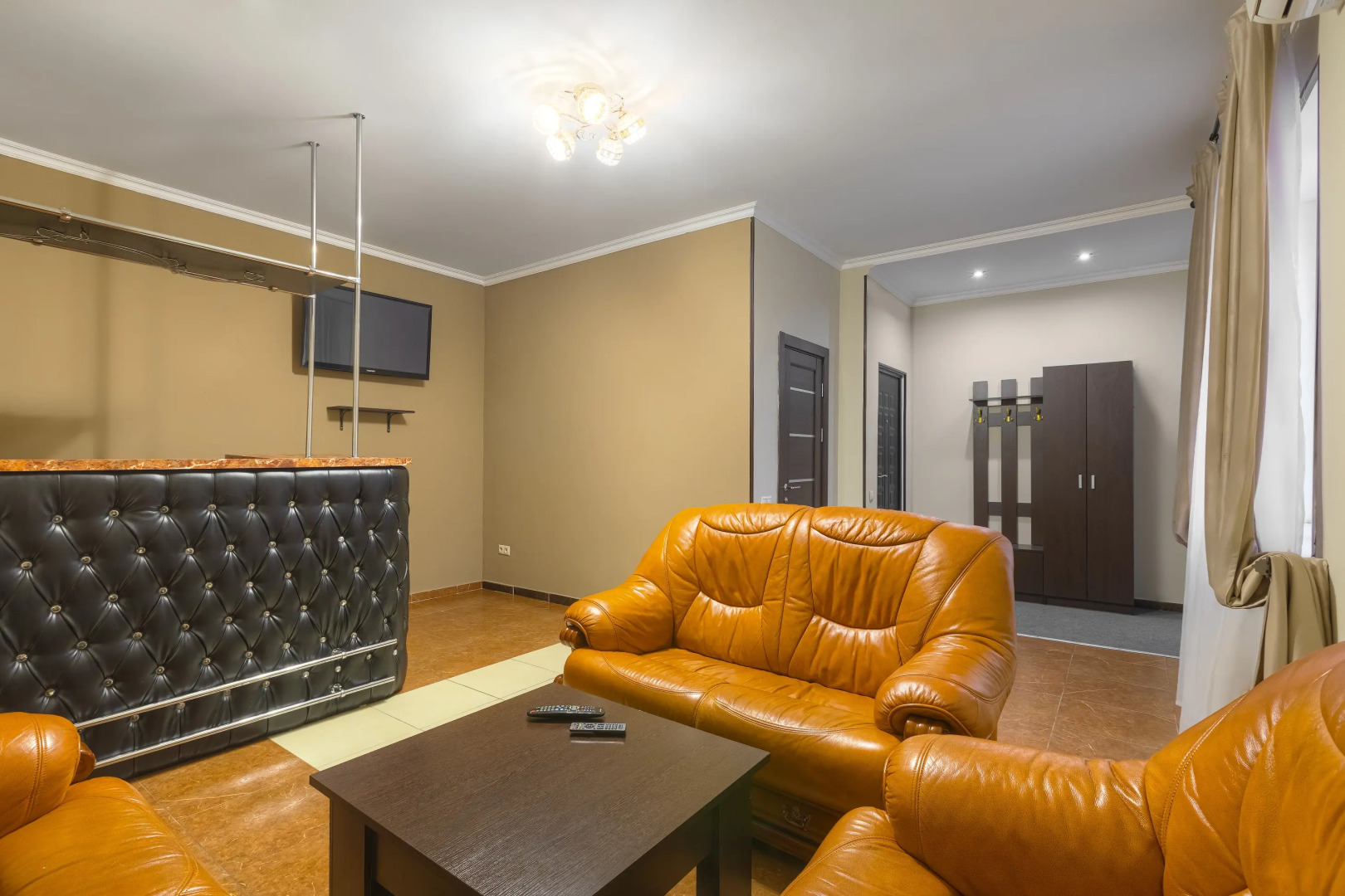 Отель Мон Ами