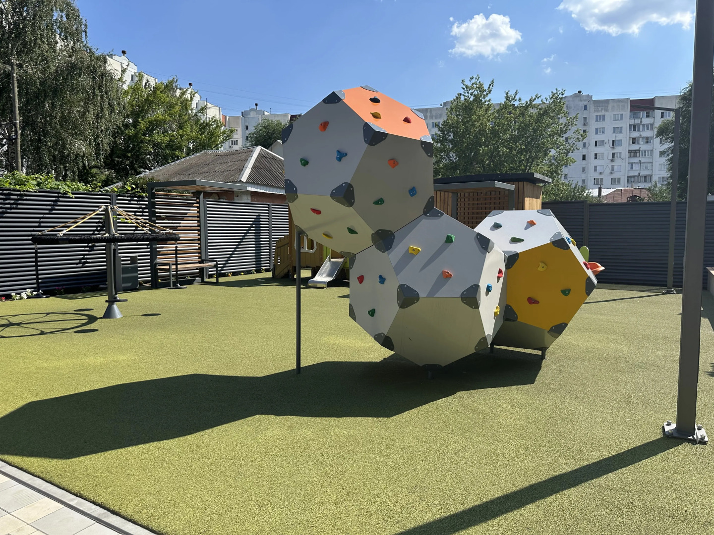 Апартаменты Алые Паруса