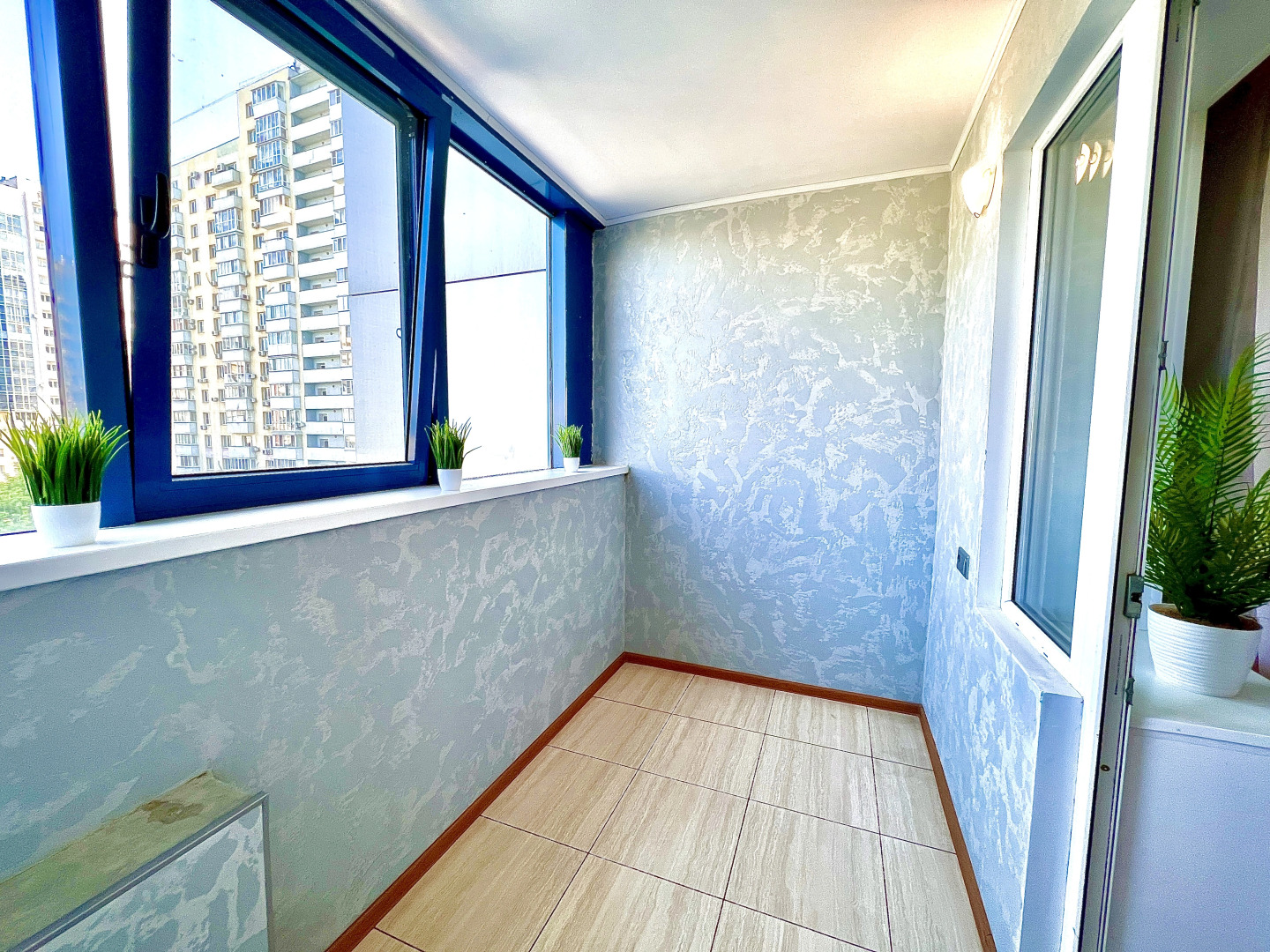 Апартаменты двухкомнатные на Садовой 337