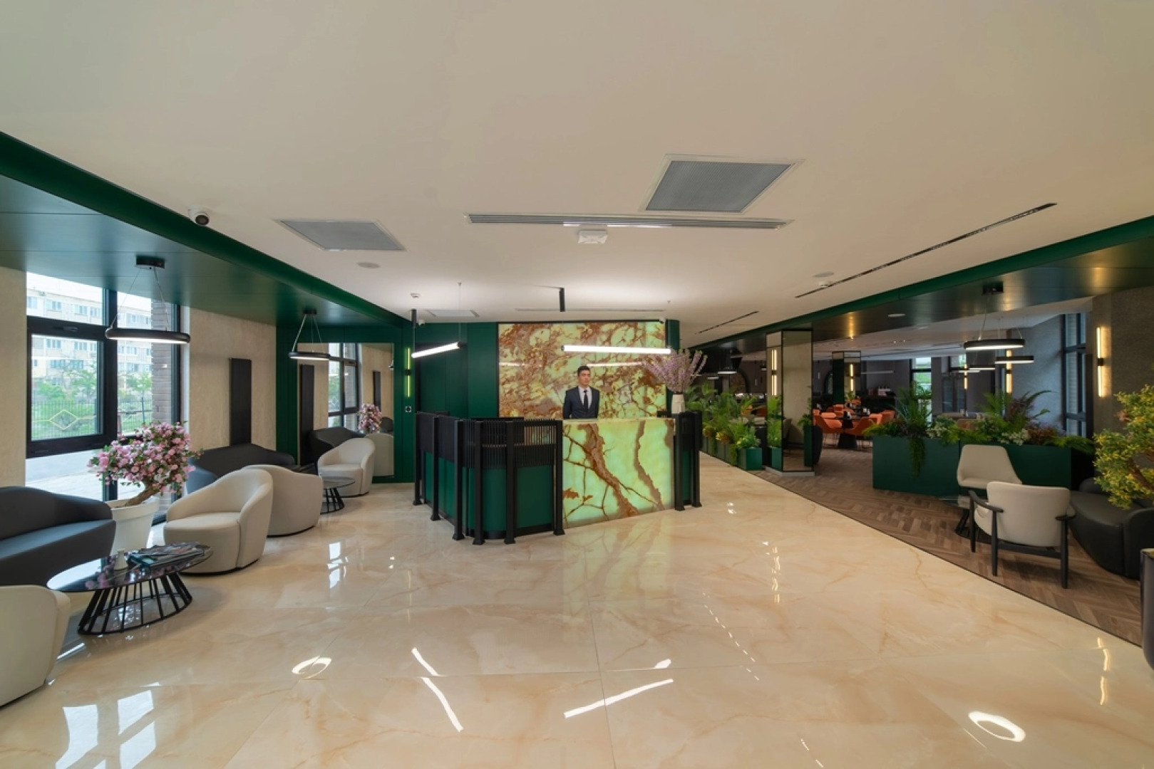 Отель Dostyk Business