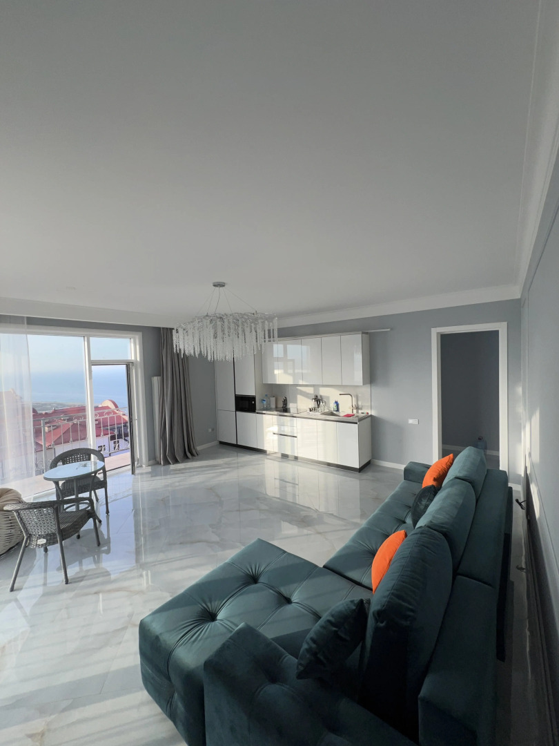 Апартаменты на 19 этаже с видом на море