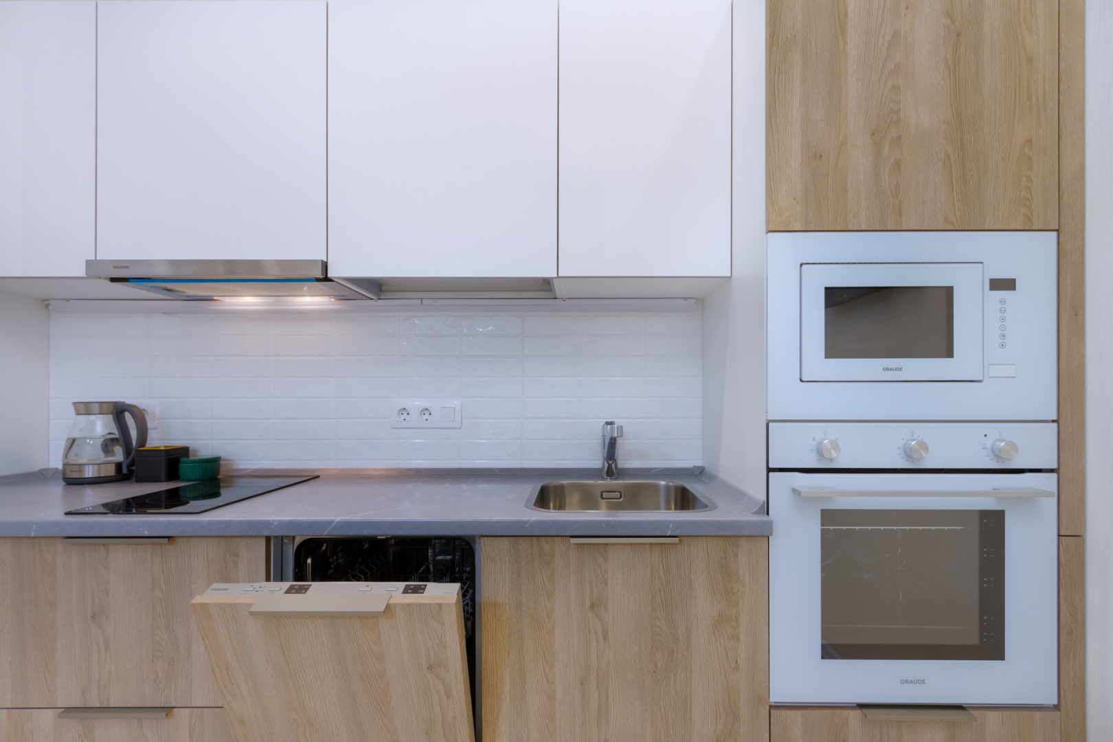 Квартира Дизайнерская 2к Andora-Fresh в центре