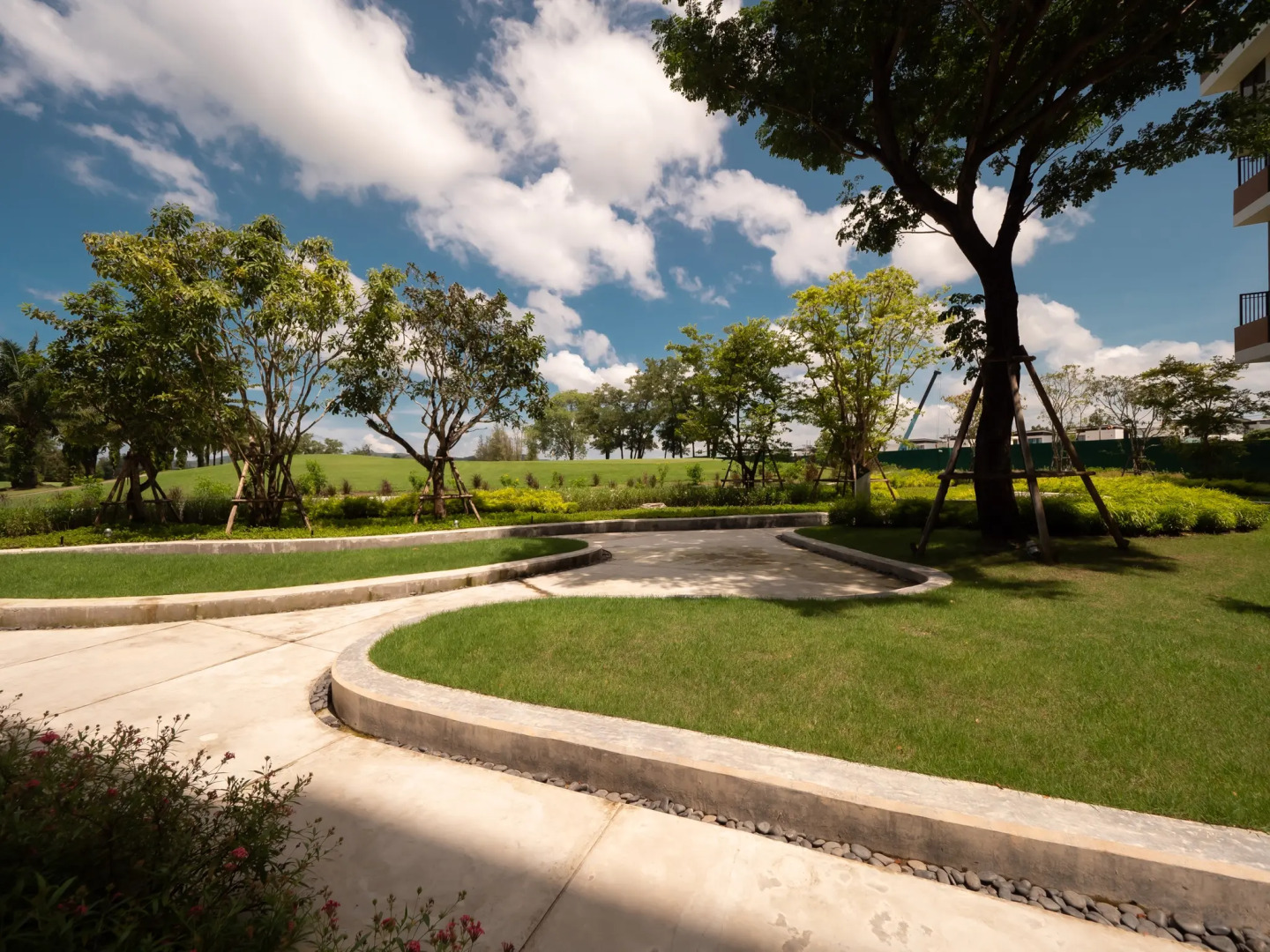 Апартаменты Отличные 2 bd апартаменты с собственным двориком