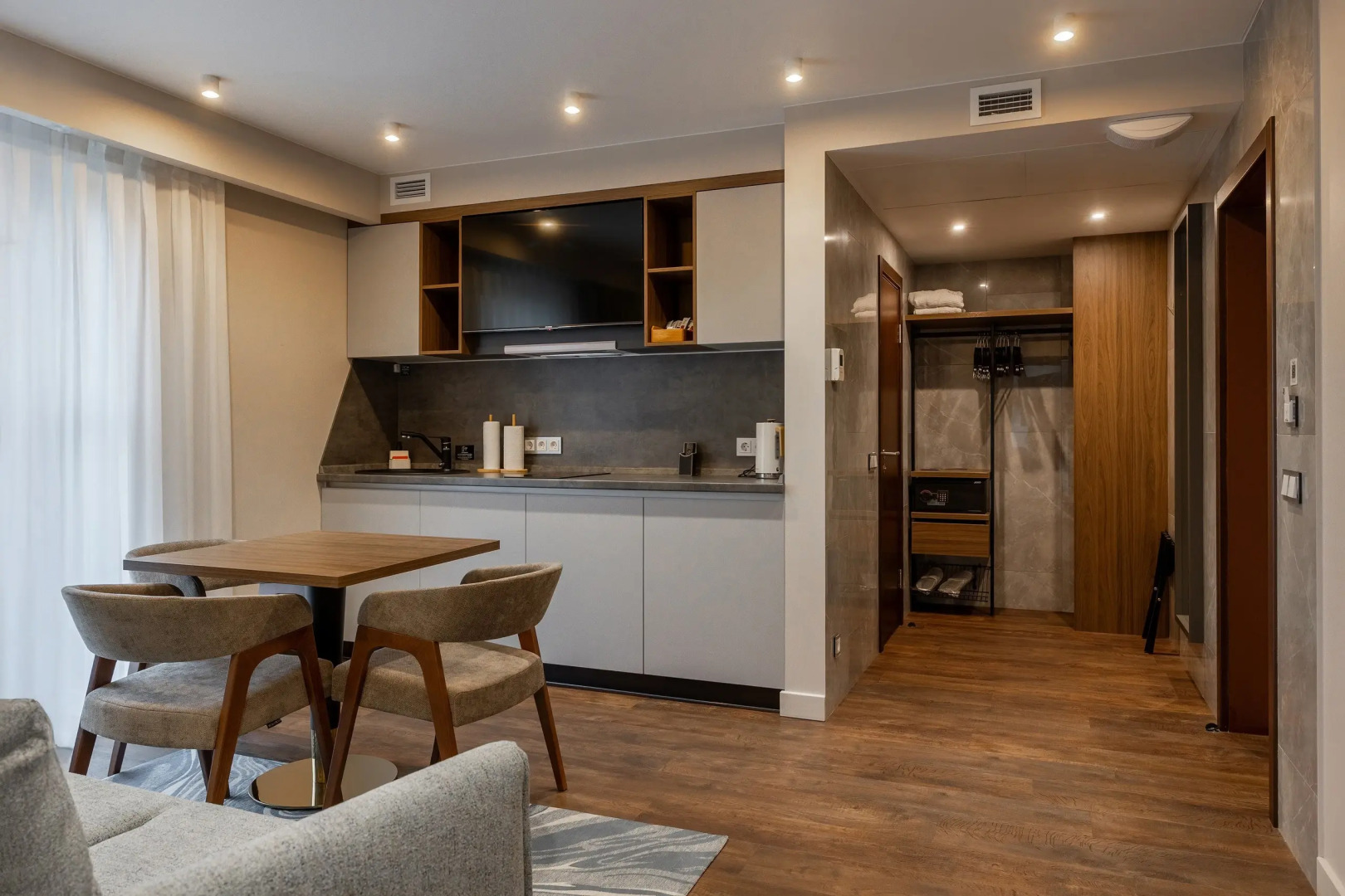 Отель Nuur hotel