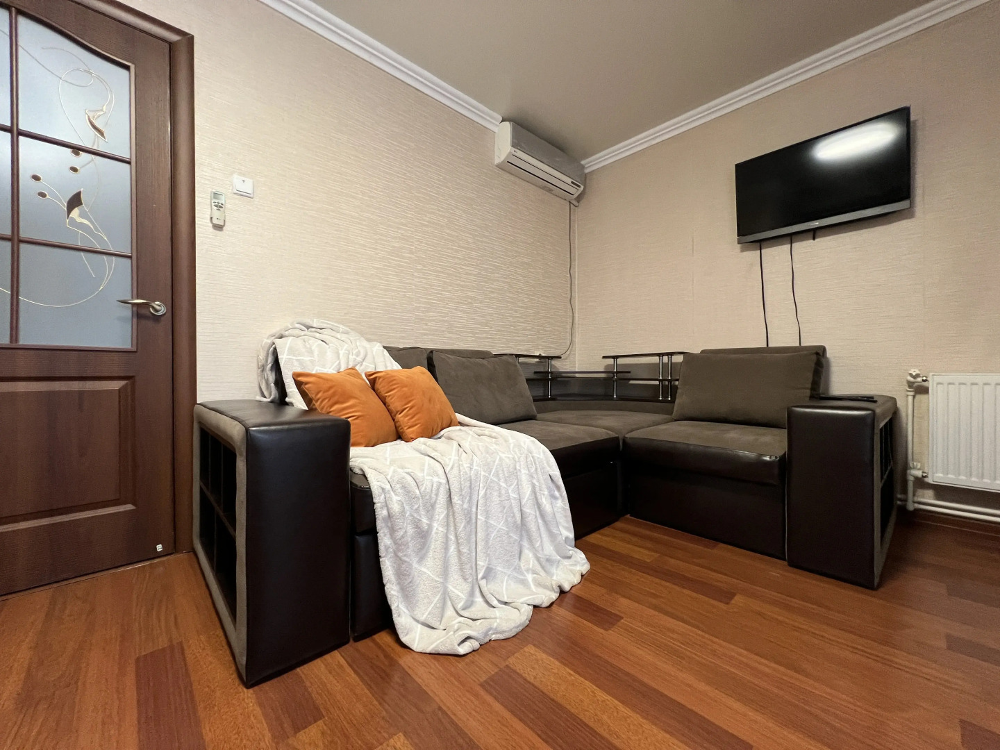 Квартира проспект Октябрьской Революции 40/4-2