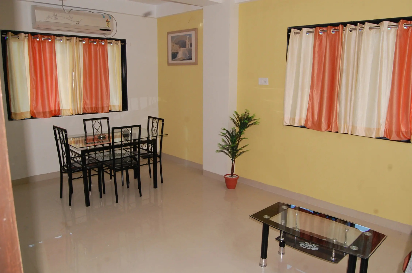 Отель Parth Executive