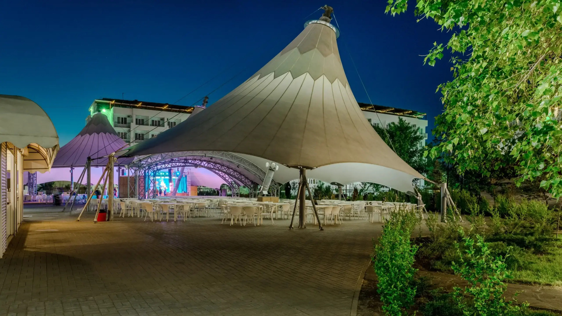 Парк-Отель Лазурный Берег