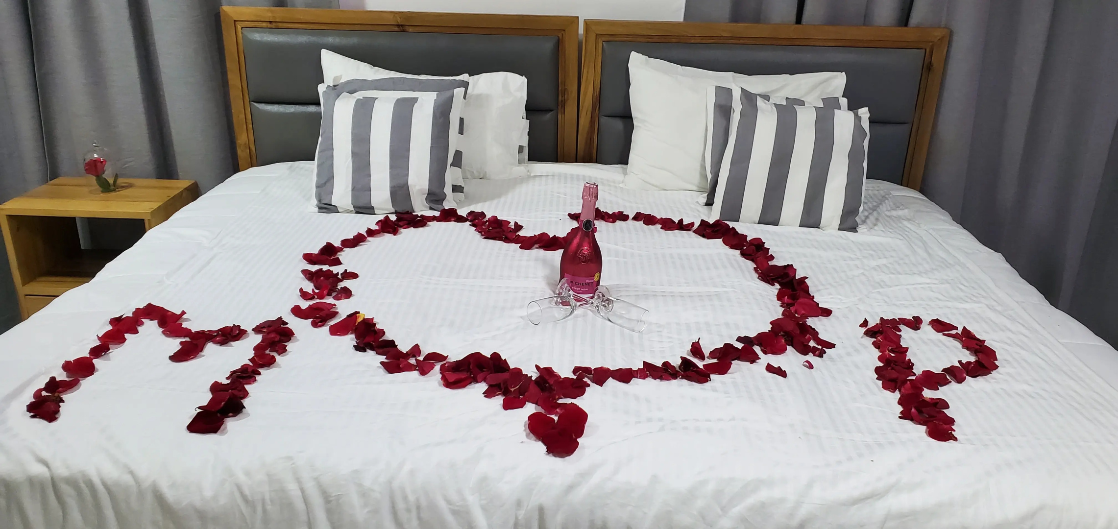 Отель Boca Grande Suites