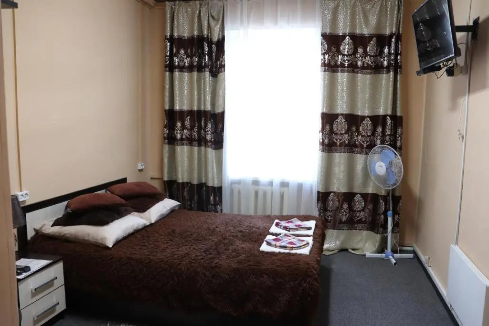 Отель Визит