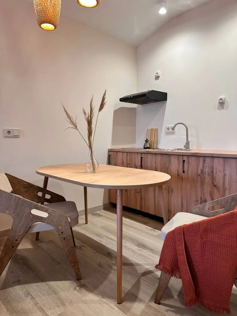 Квартира Современная Студия в Центре Махачкалы 1