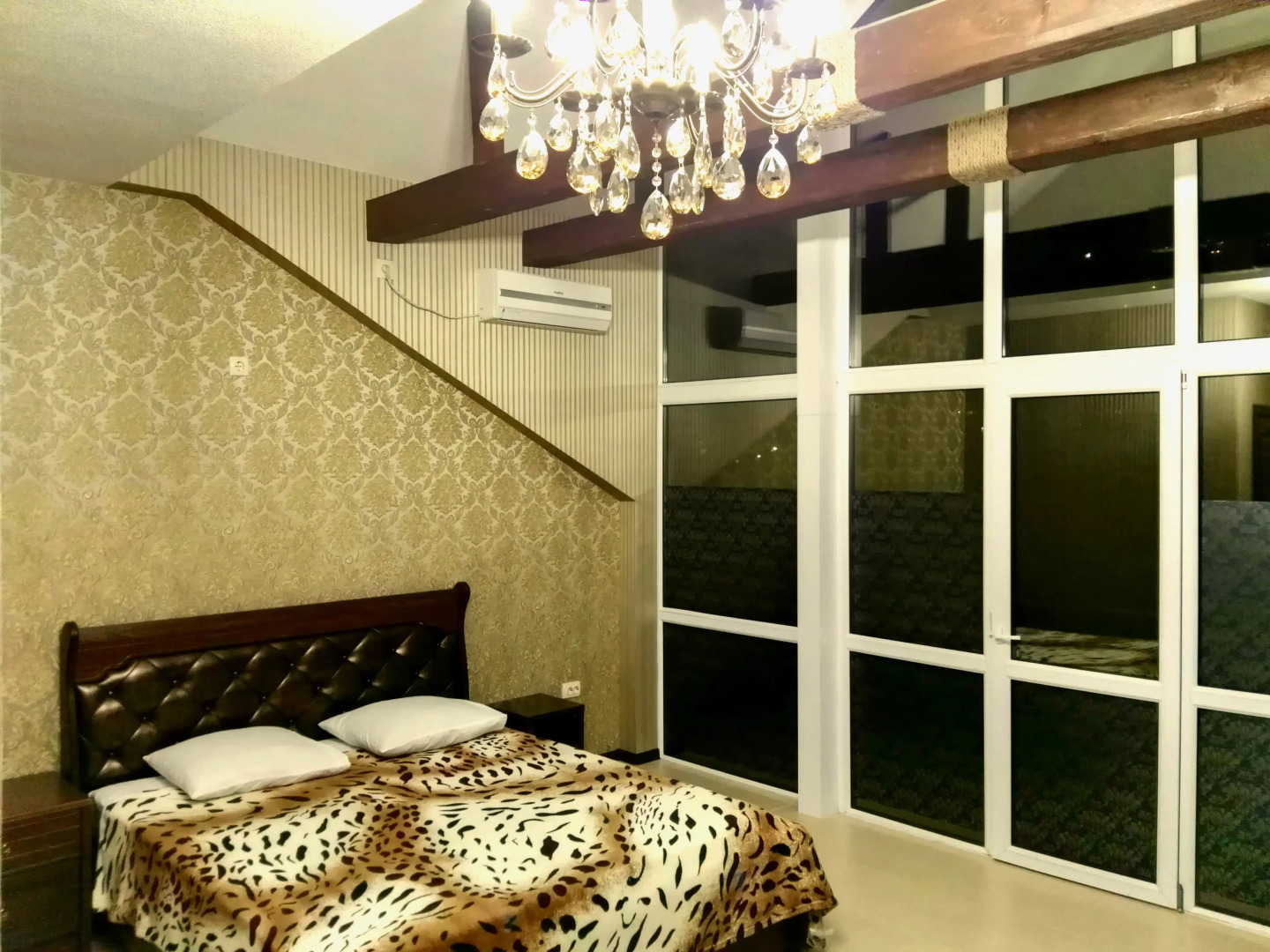 Лазаревское