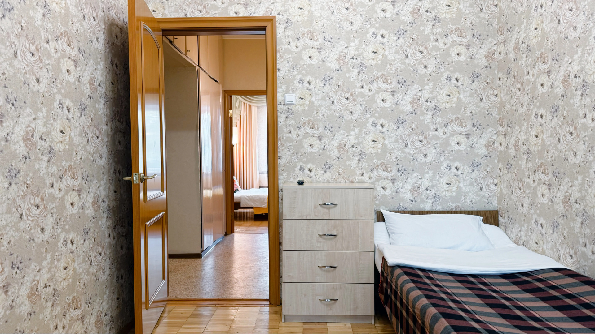 Апартаменты Попова 26