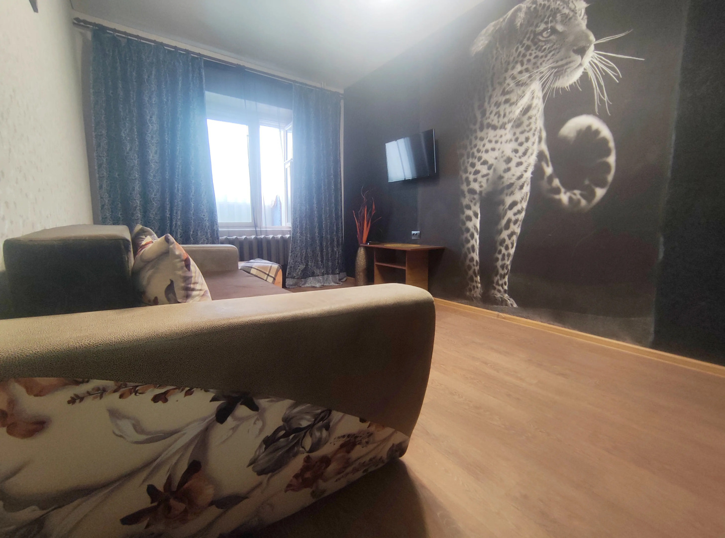 Квартира Рядом с Торговыми Центрами и Цгб