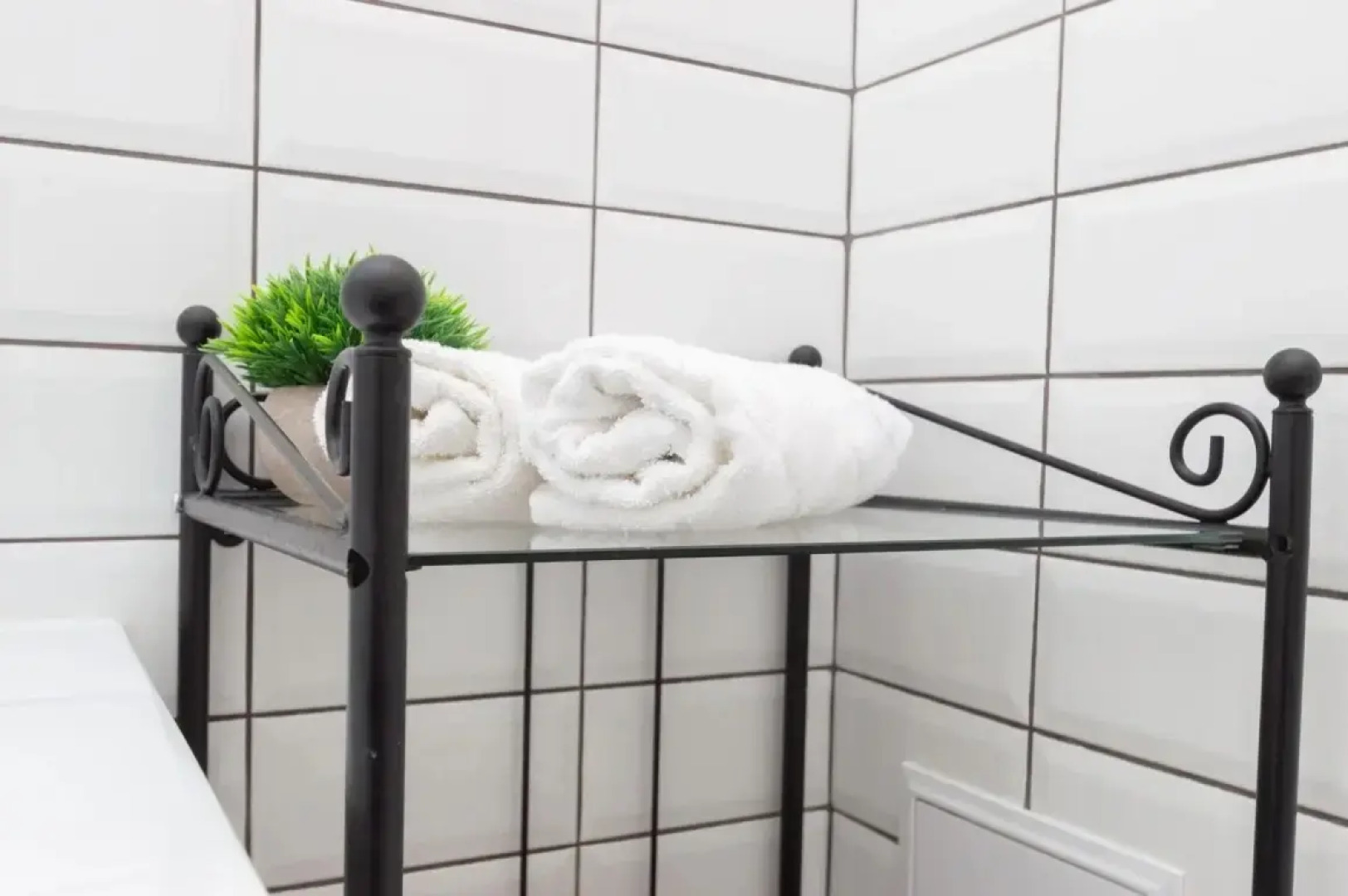 Апартаменты 37м с Кроватью и Диваном