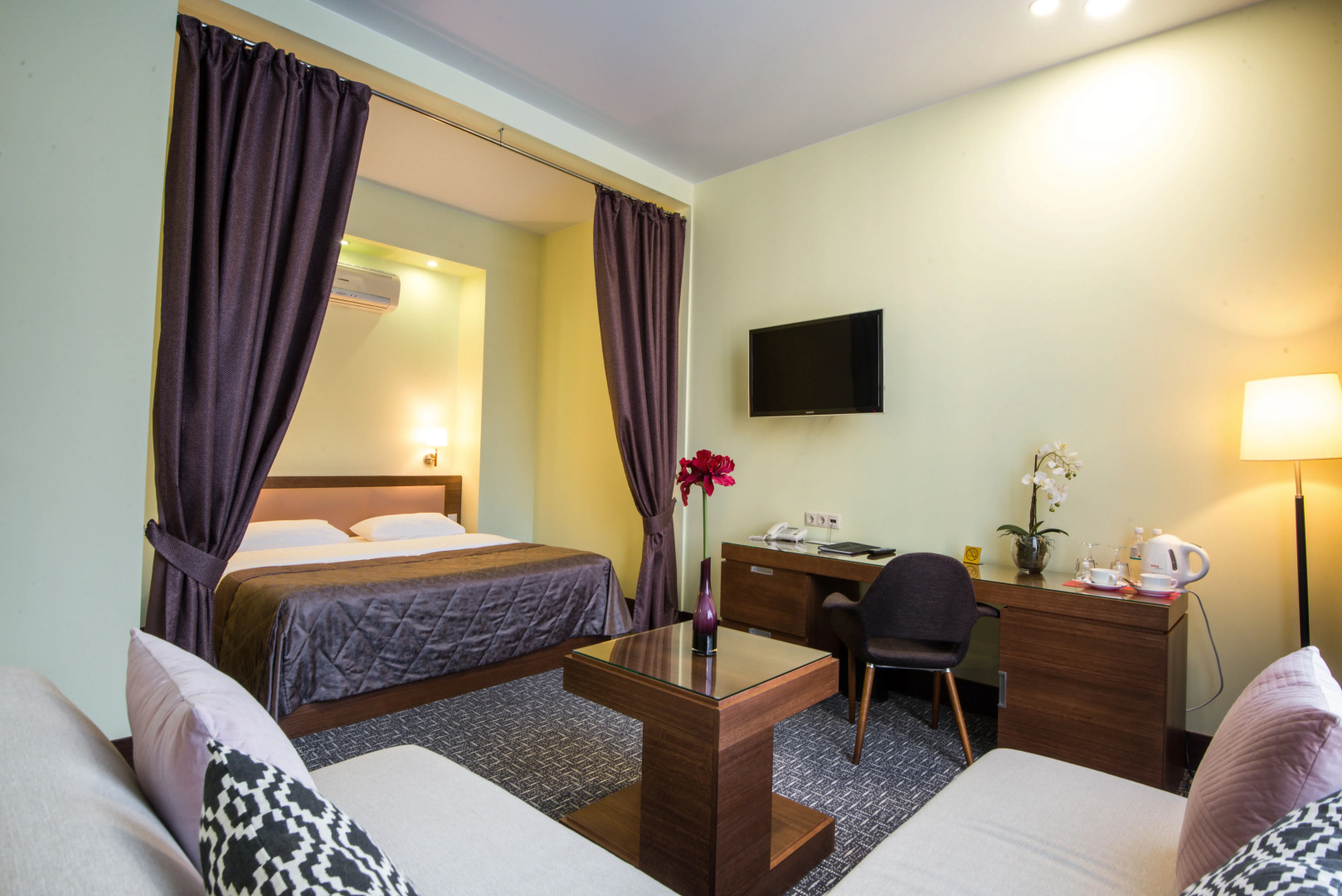 Отель Олимпик