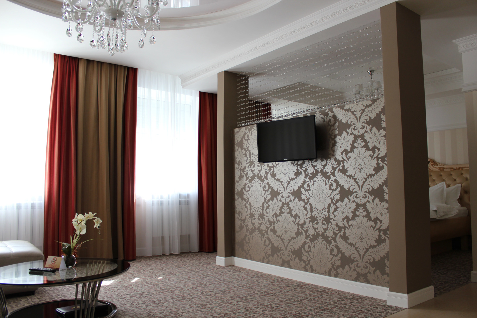 Гостиничный комплекс "Золотой слон"