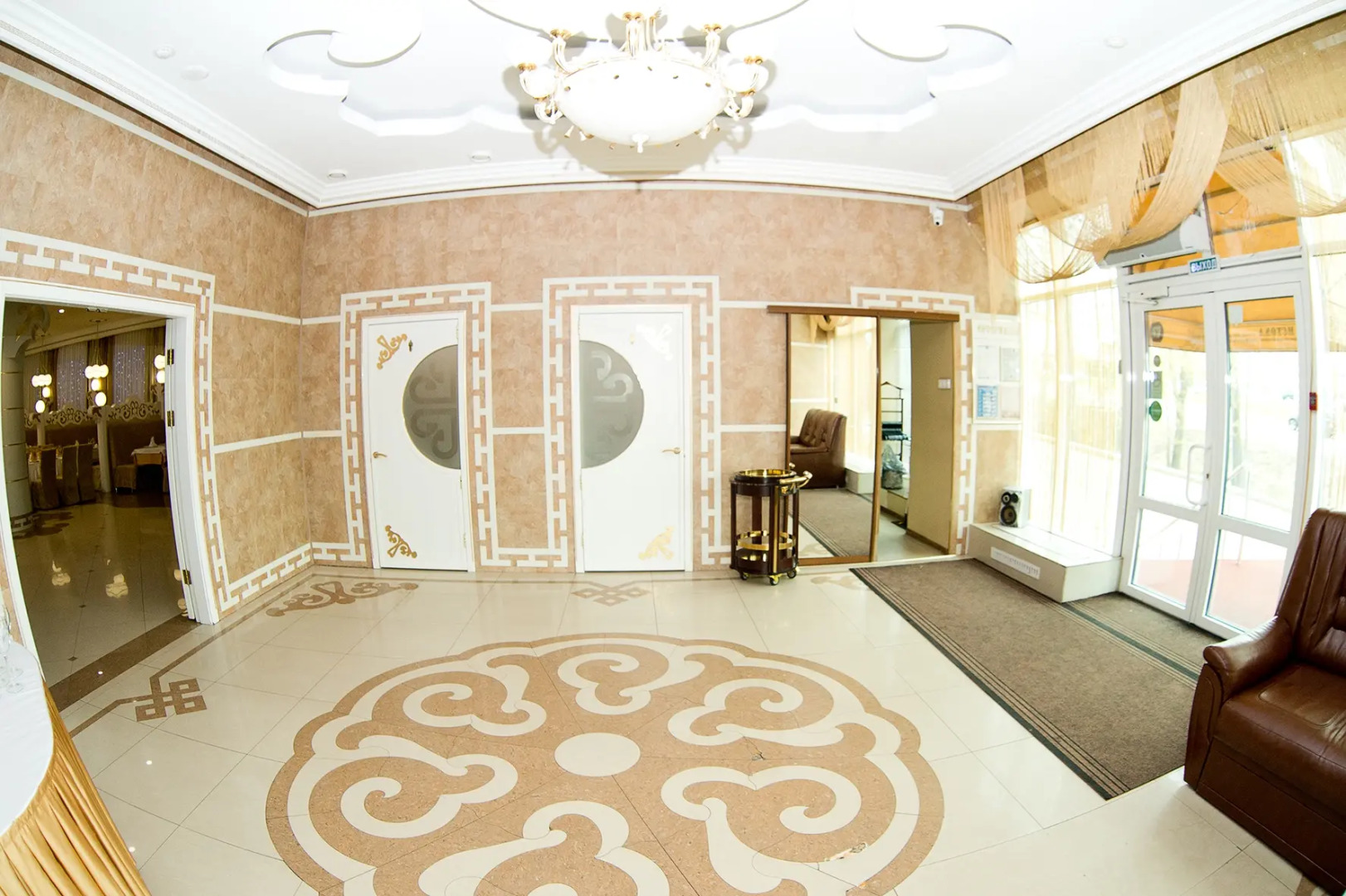 Гостиница У Истока