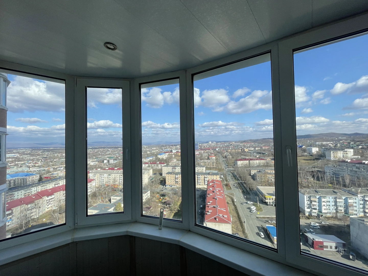 Квартира Артемовские высоты с великолепным видом на город и аэропорт