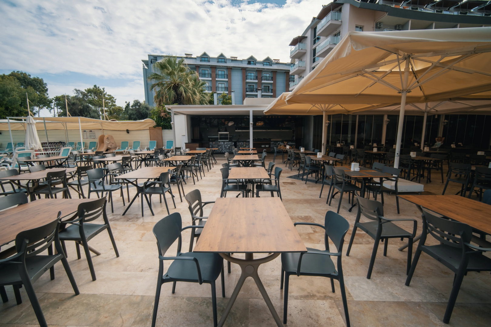 Отель Armas Beach