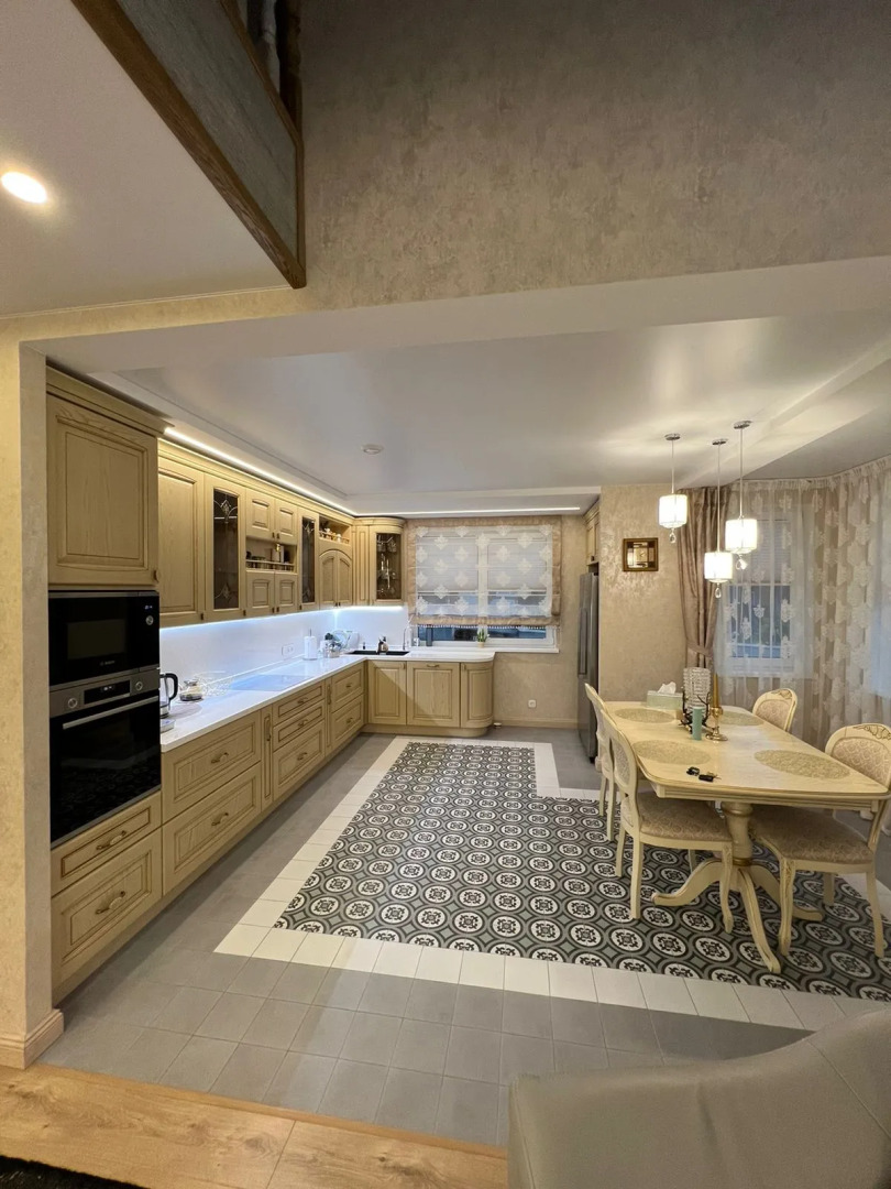 Вилла в Закрытом Поселке с Пляжем