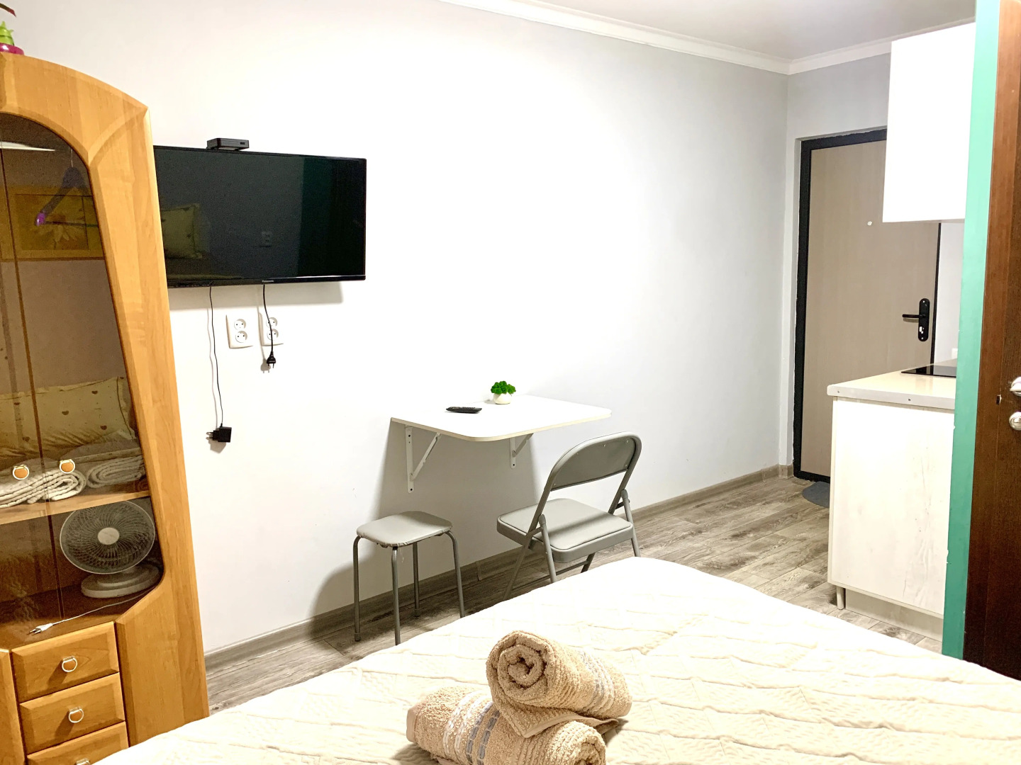 Апартаменты Уютные в тихом районе_2