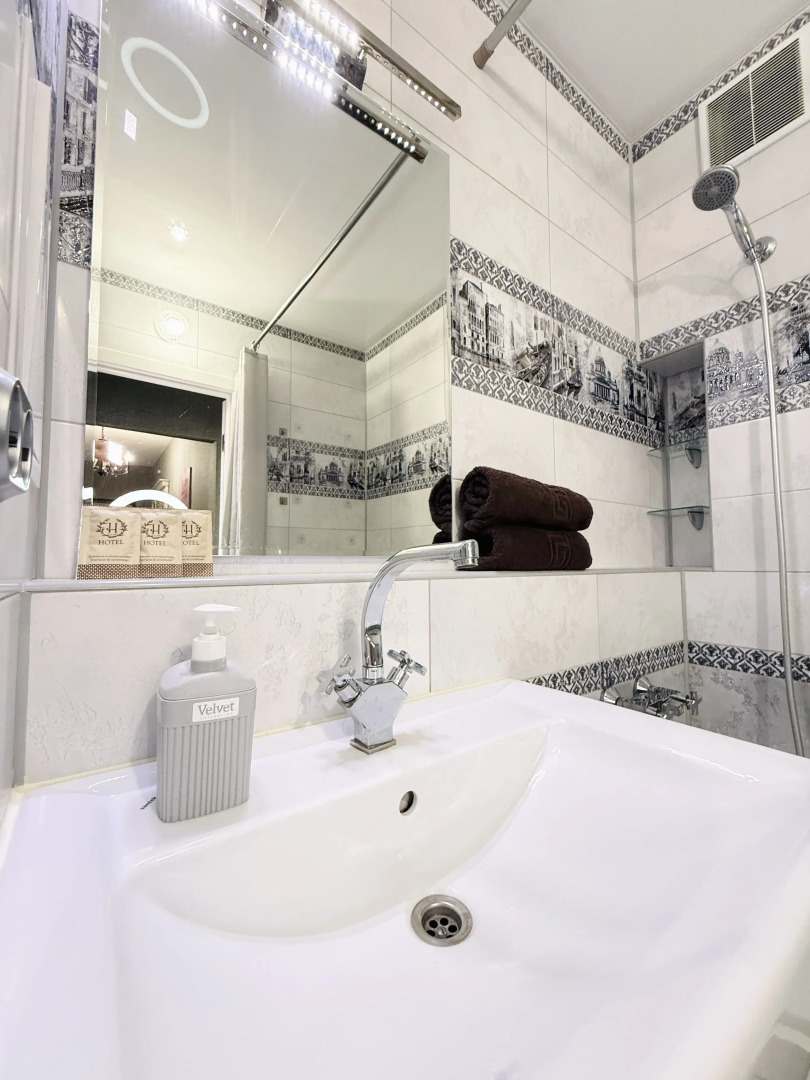 Апартаменты Шикарные трёхкомнатные в центре города вблизи Мамаева Кургана