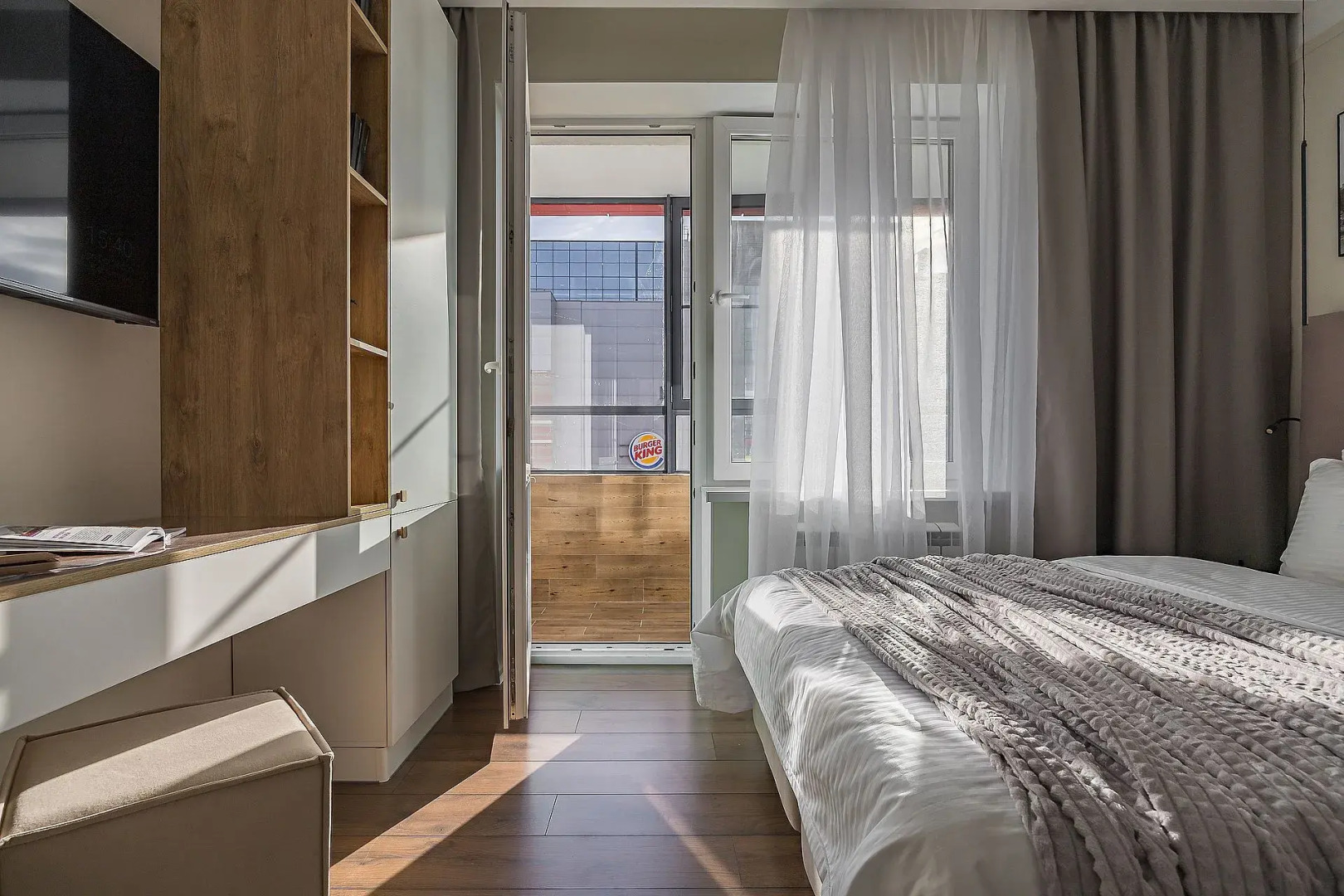 Квартира двухкомнатная в центре на ул.Большая Покровская. "Сова-Дом".