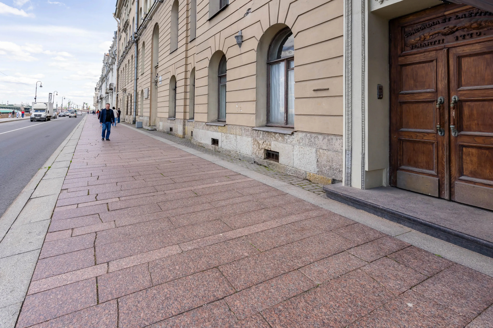 Квартира KeysSpb на Миллионной