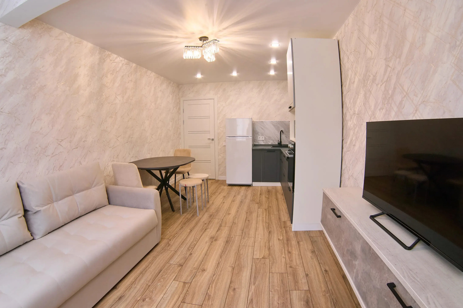 Апартаменты 47 на Симанина 14