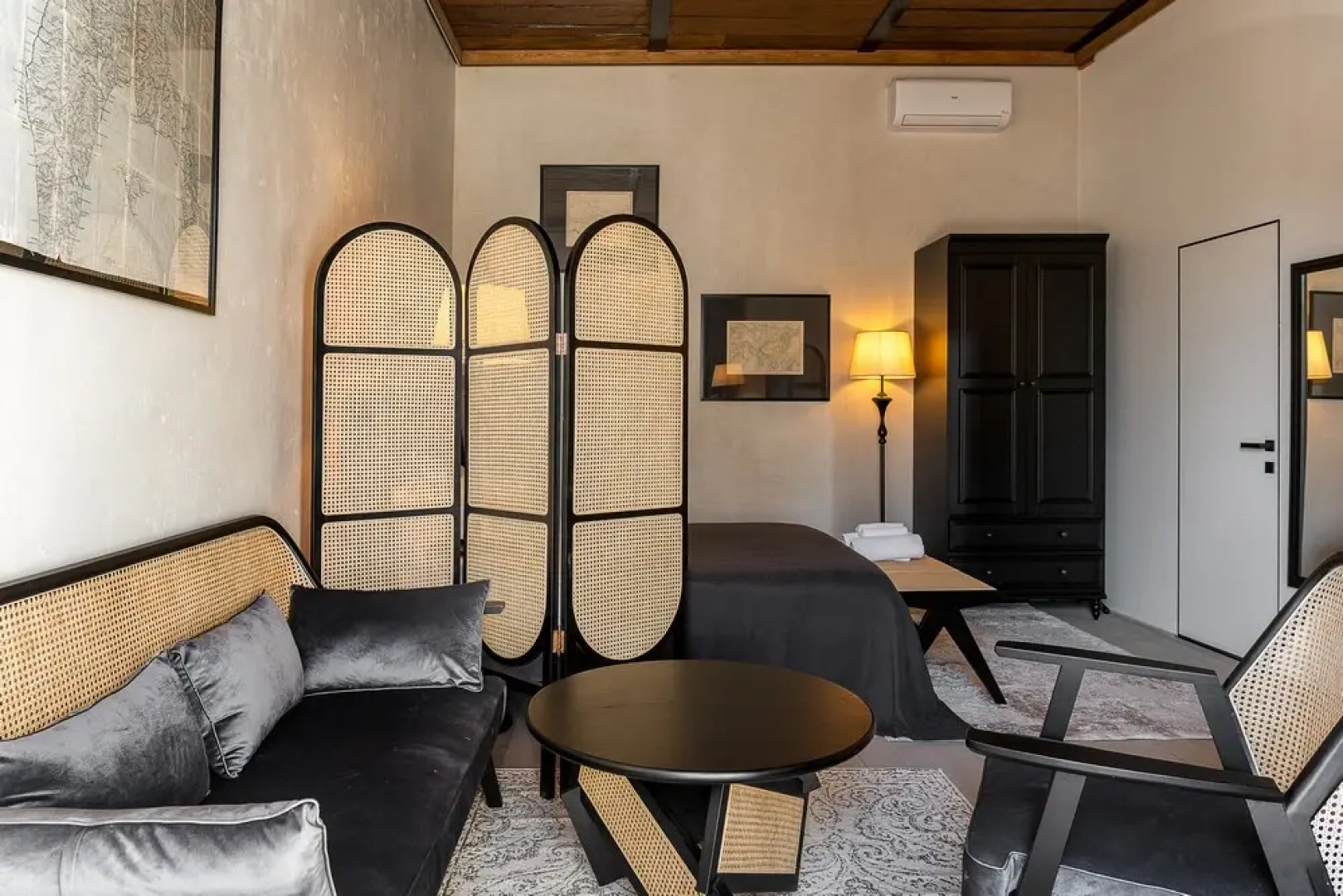 Апартаменты Николаевские Фонтанная 7-51