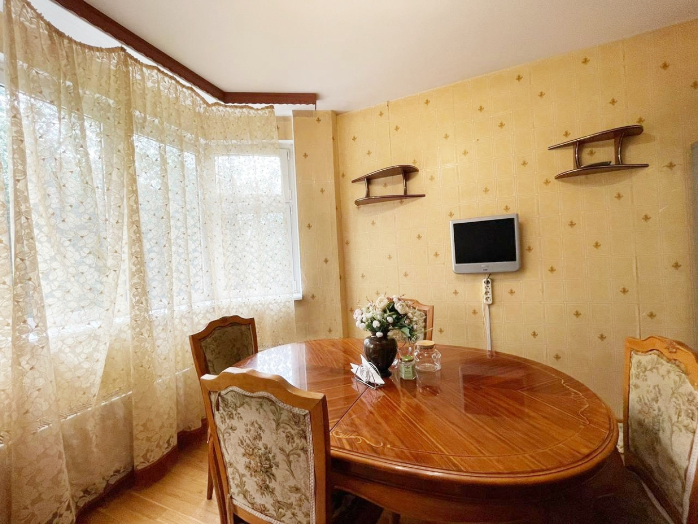 Апартаменты на улице Волынская 10