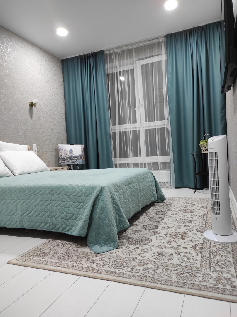 Квартира Приморский Legend 1-к с Диваном на Кухне