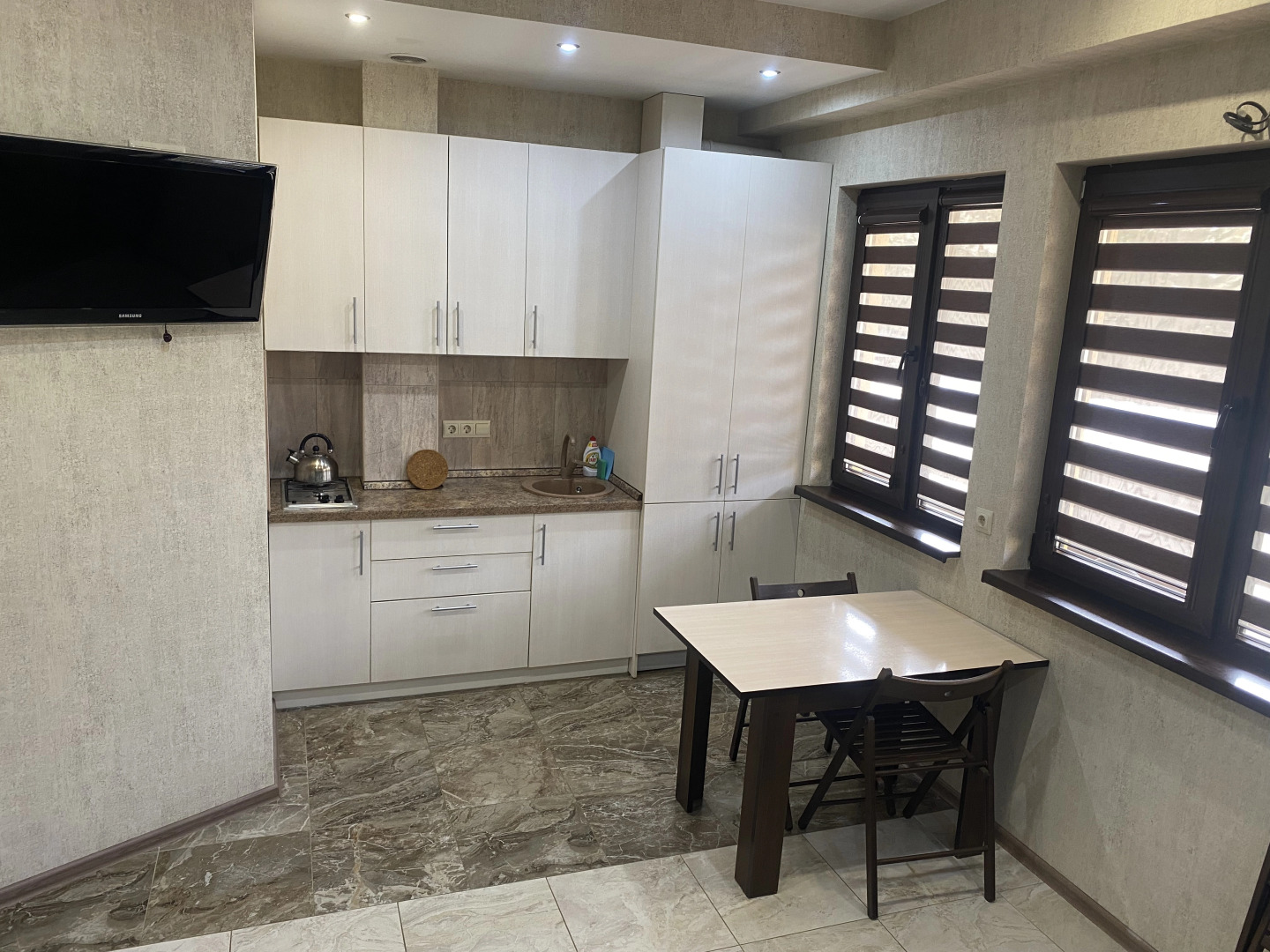 Апартаменты МонтеРоза студия для троих