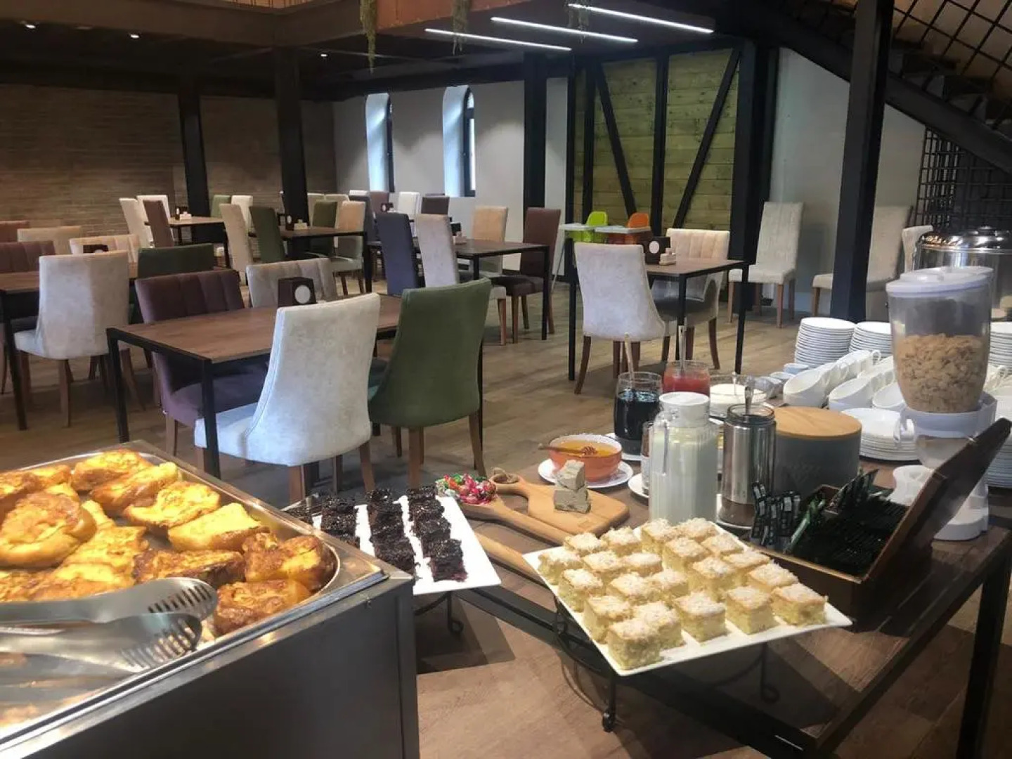 Отель Теж Лер Резорт