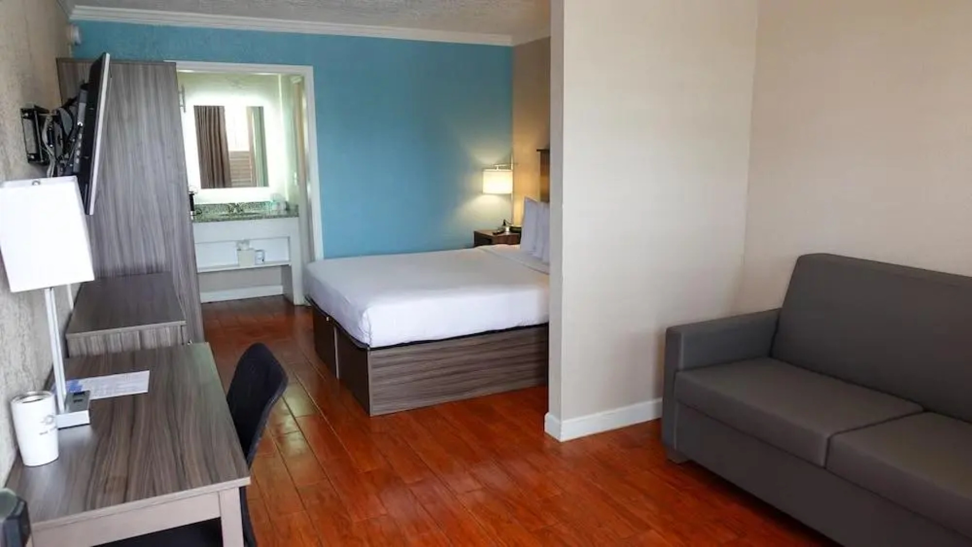 Мини Отель Melbourne All Suites