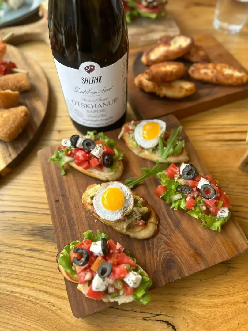 Отель Sazano Wine Cellar