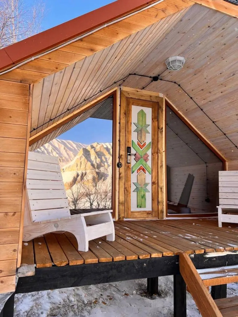 Old Sivukh Глэмпинг с одной двуспальной кроватью