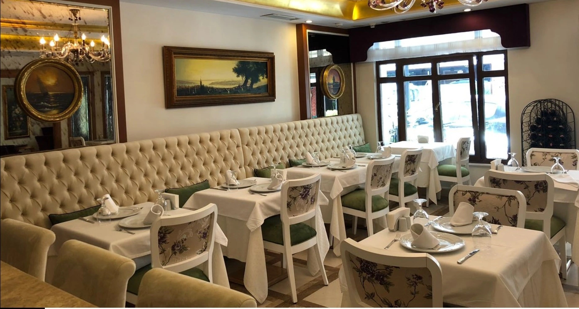 Отель Glk Premier Regency Suites & Spa