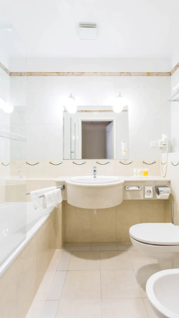 Отель Qubus Wroclaw