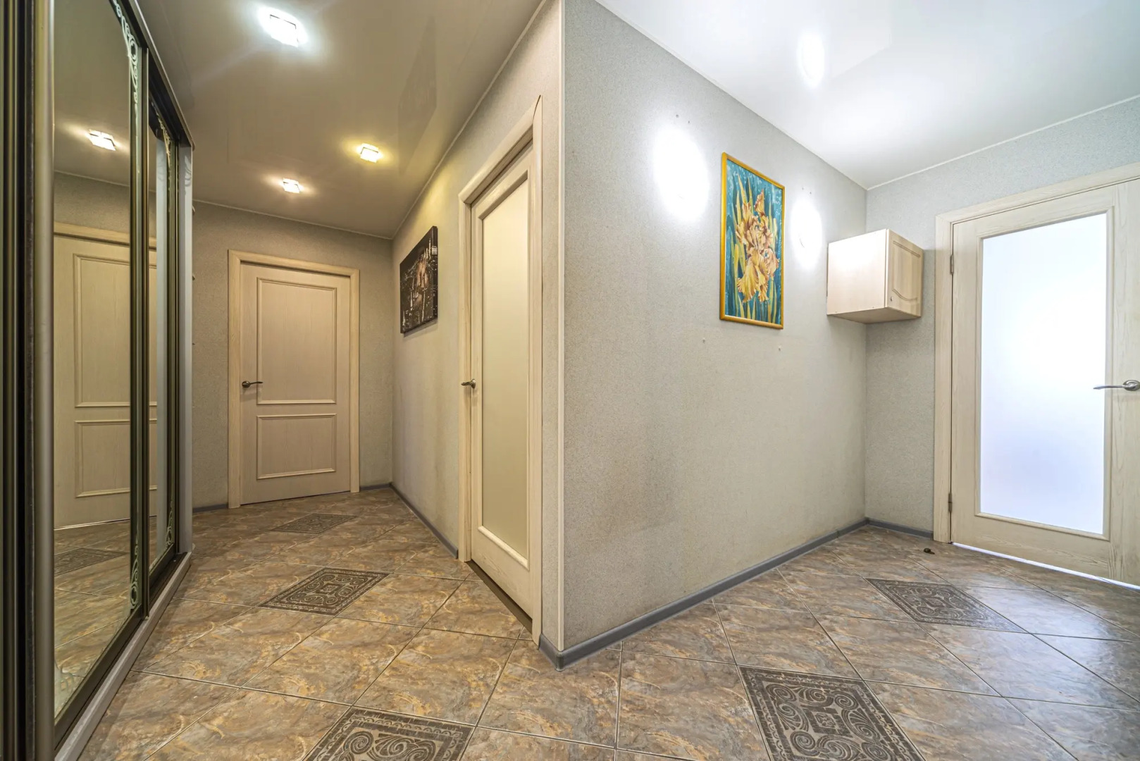 Квартира 3-х Комнатная на Гаккелевской 20 в Приморском районе