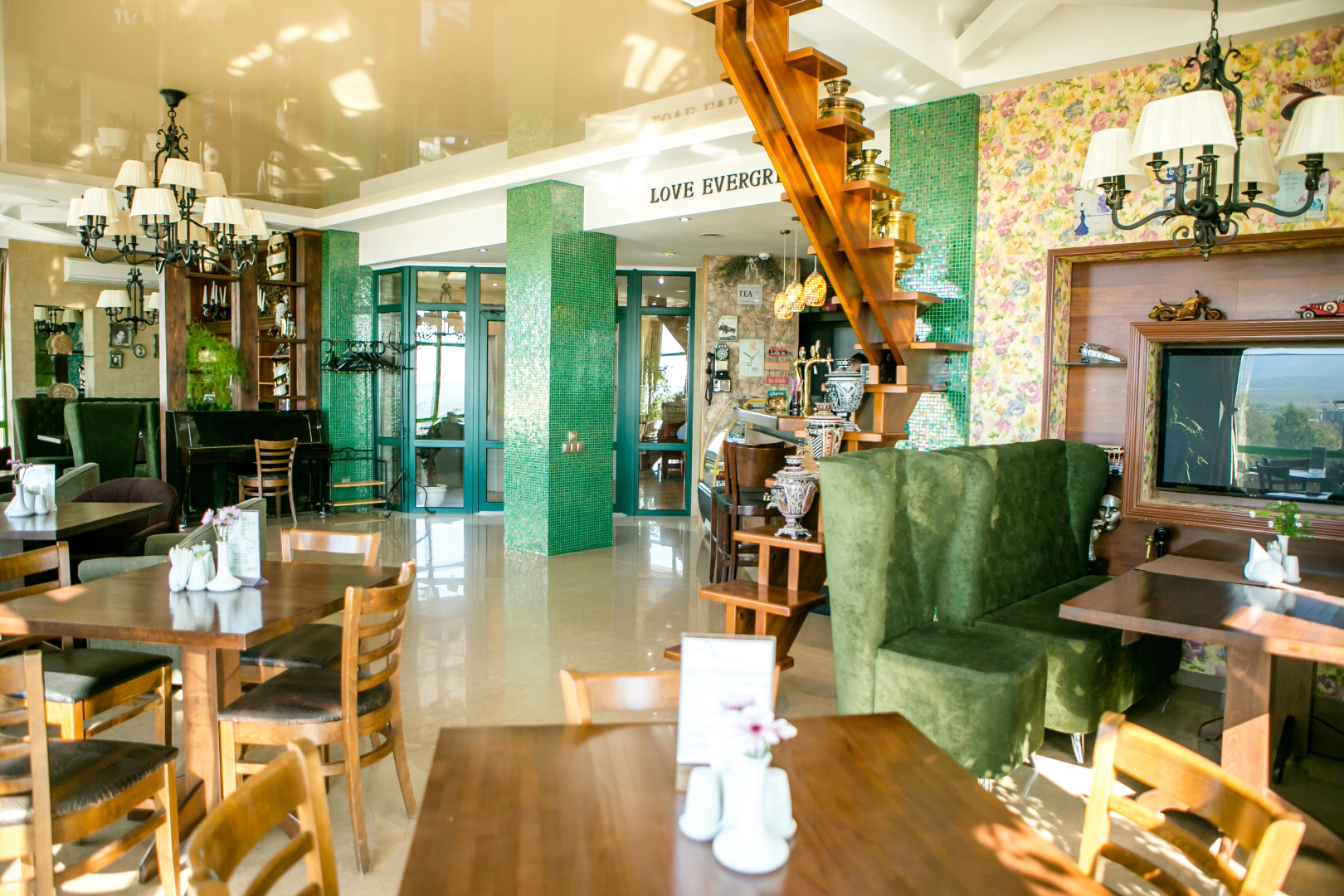 Гостиница  Земляничные Холмы