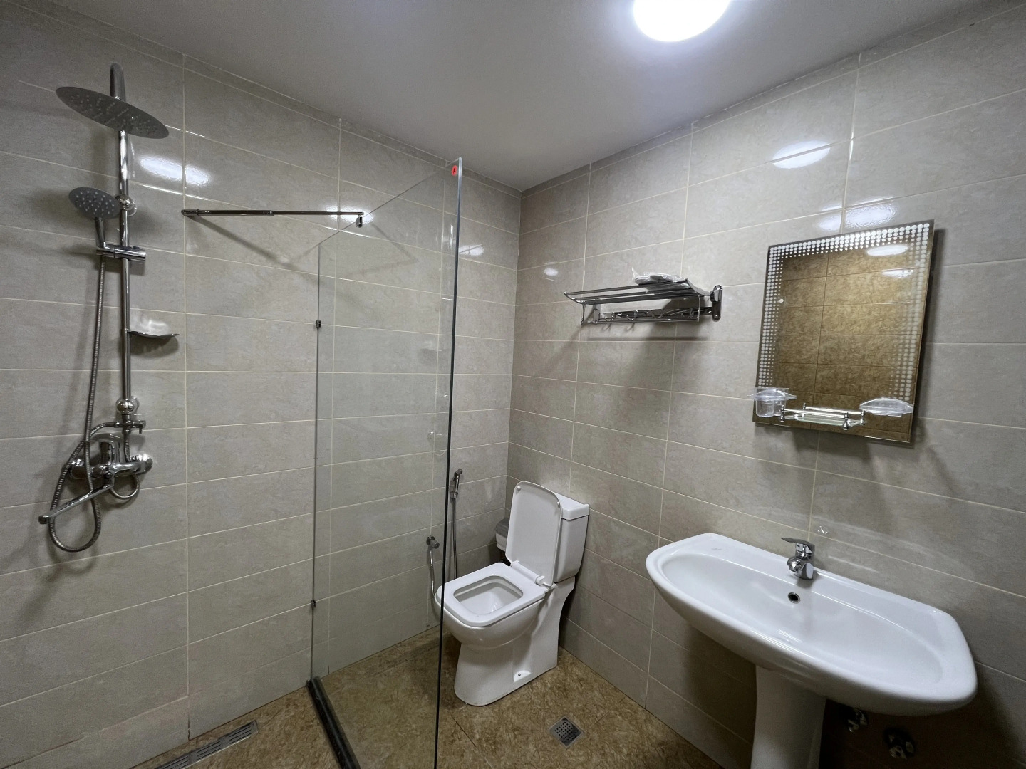 Bulvar Inn Hotel