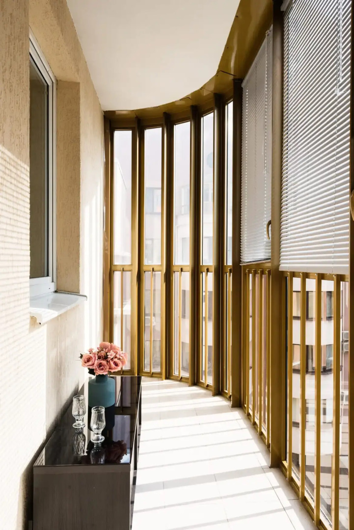 Апартаменты ApartHause 10 минут до БЦ Высоцкий