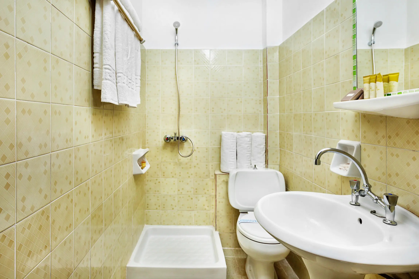 Отель Silver Bay