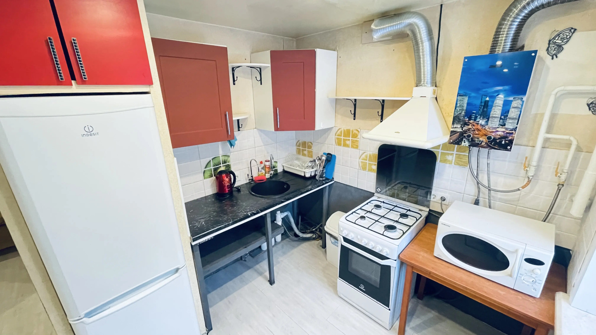 Апартаменты на Комарова 17/2