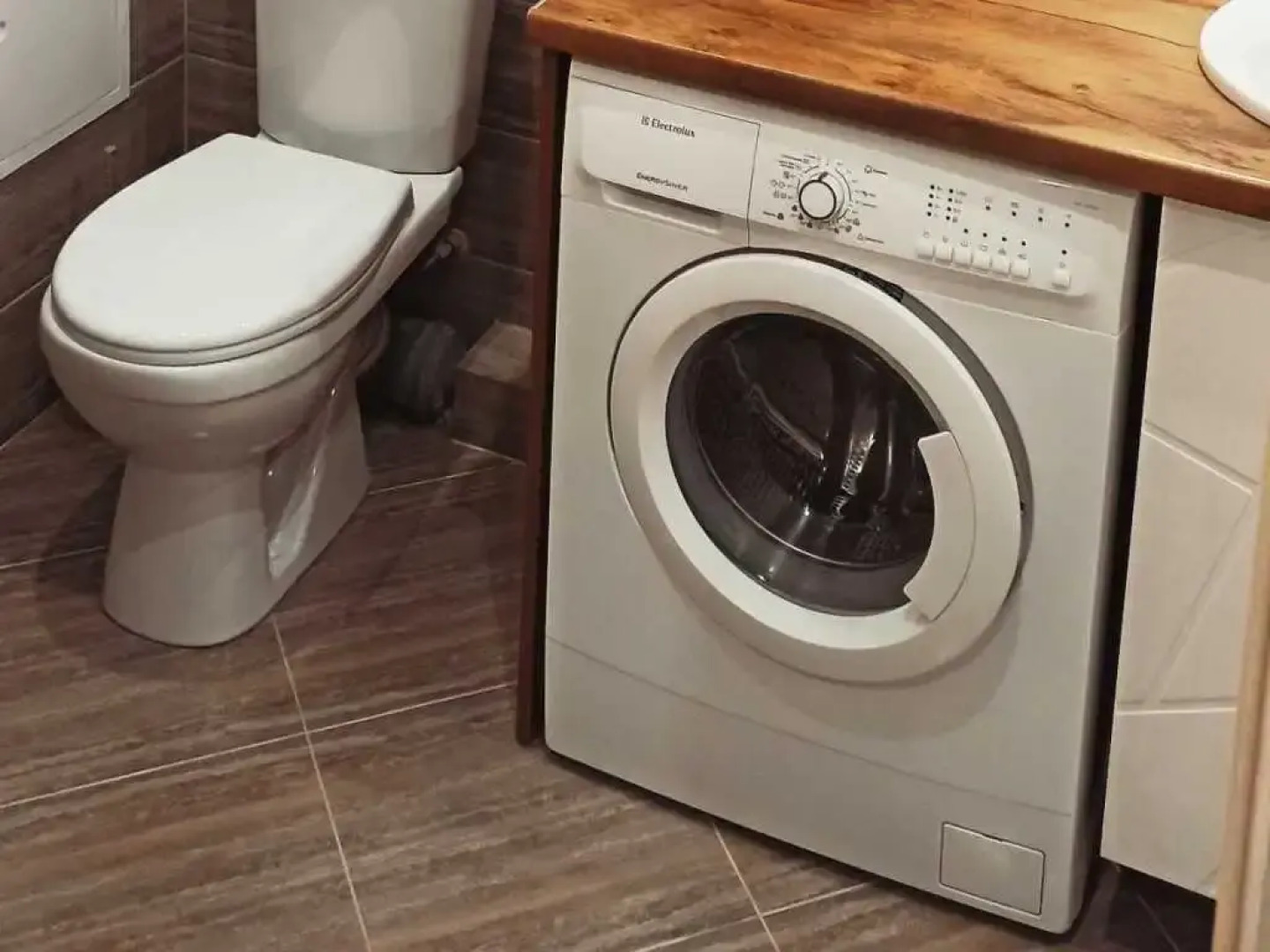 Апартаменты Две Подушки на проспекте Станке Димитрова 65, 13 этаж, Изумрудная