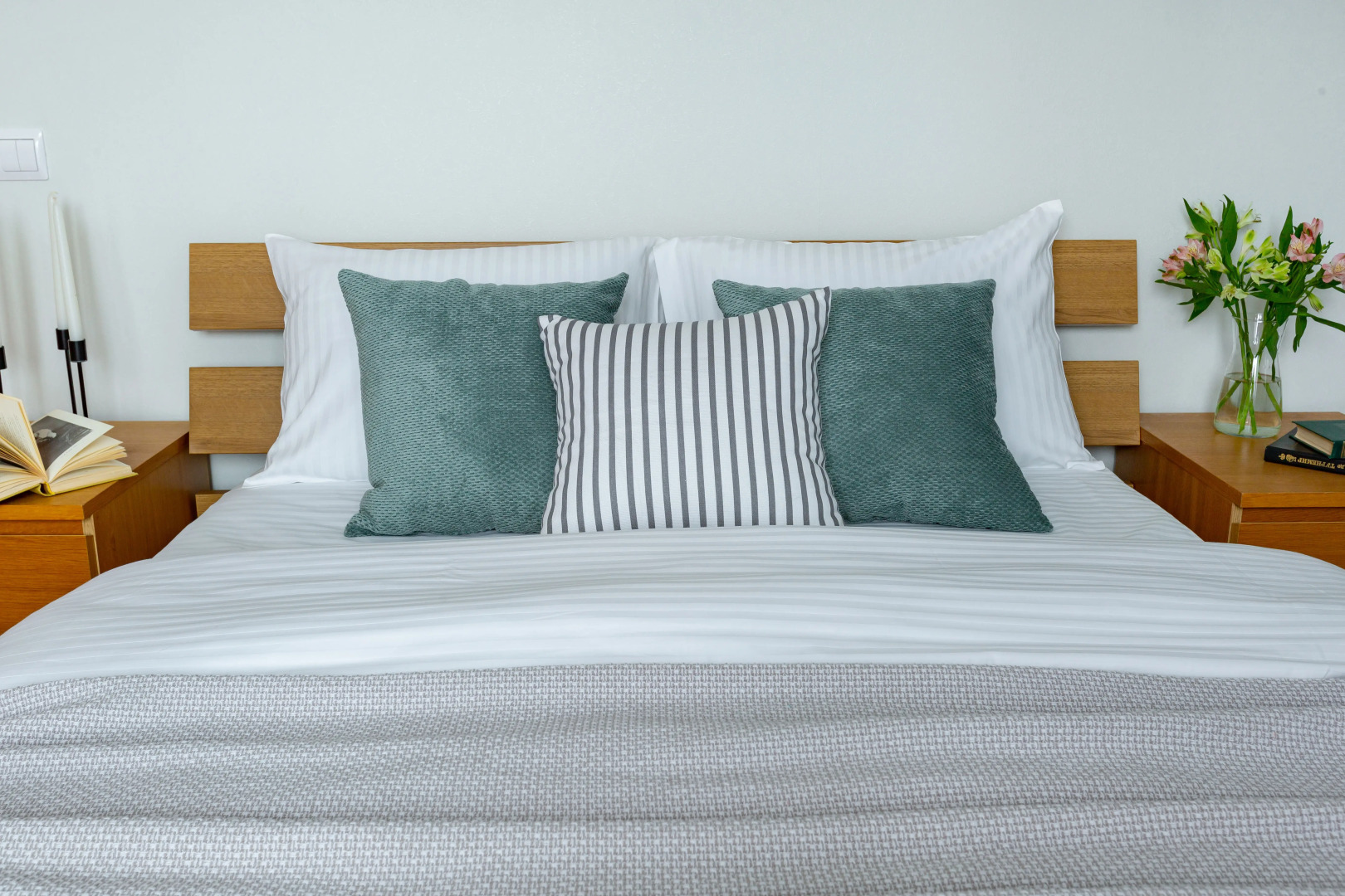 Квартира Intelligent у Финляндского вокзалаSatin home